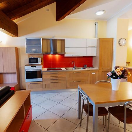 Residenza Il Castello Apartment Sondrio Exterior photo