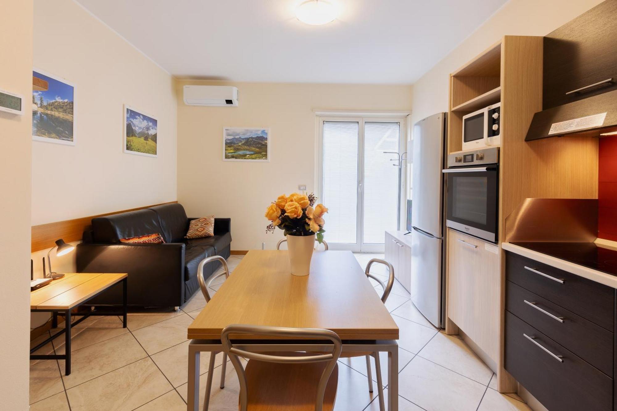 Residenza Il Castello Apartment Sondrio Exterior photo