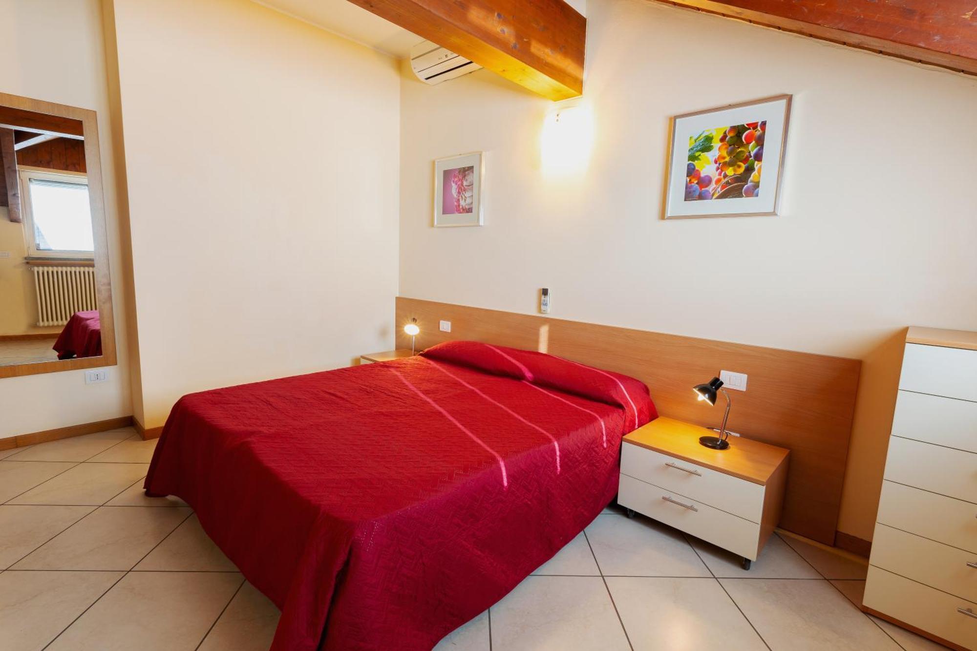 Residenza Il Castello Apartment Sondrio Room photo